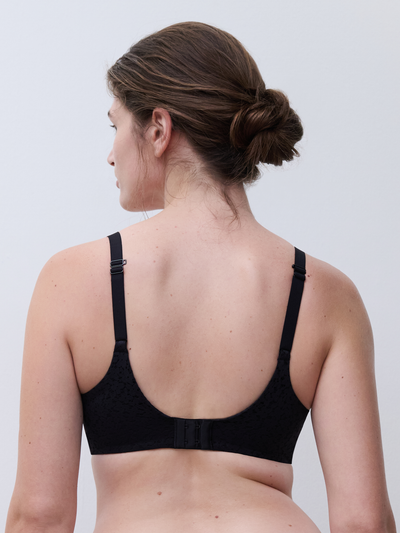 Chantelle Norah Covering Spacer Bra Black