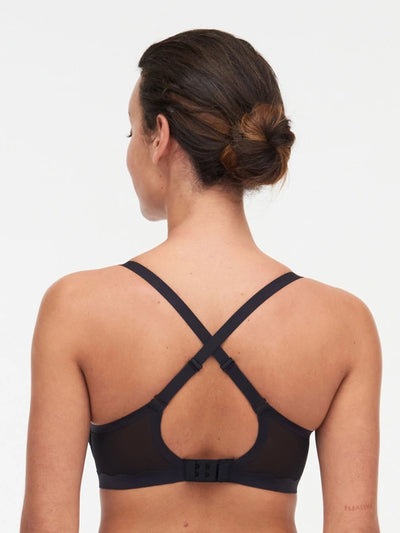 Chantelle Pure Light covering spacer bra Black