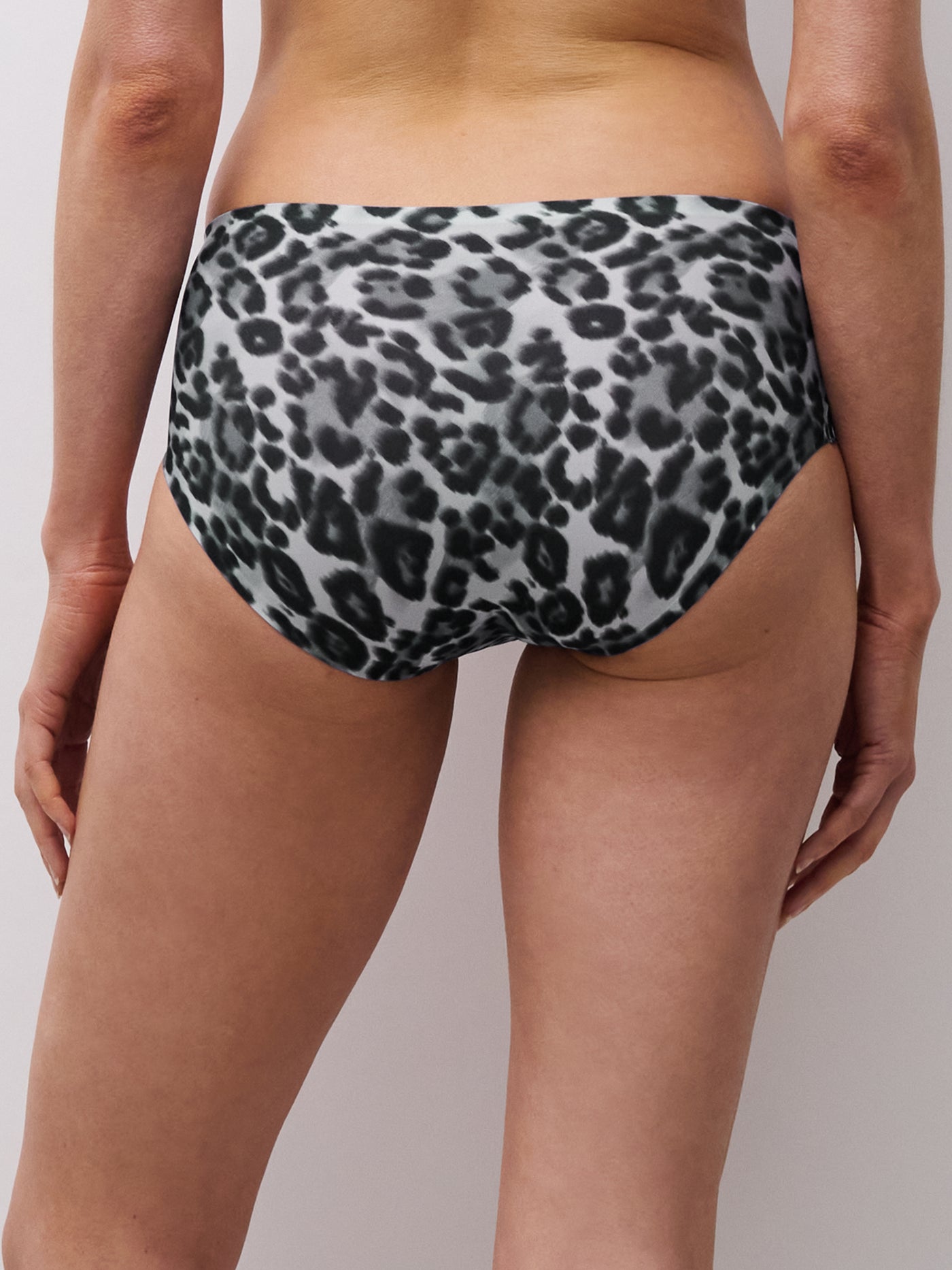 Chantelle Softstretch Hipster Grey Leopard