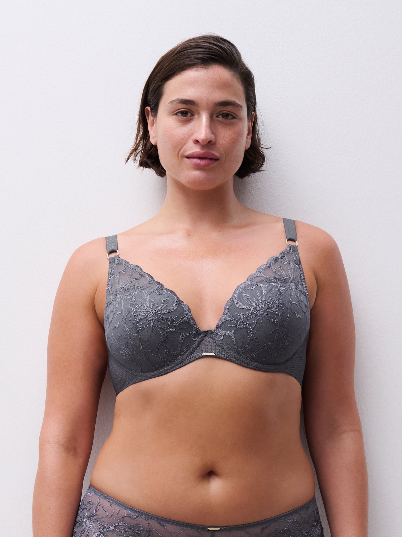 Chantelle Fleurs Plunge Underwire Bra Fancy grey