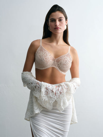 Chantelle Maris Very covering molded bra Golden Beige