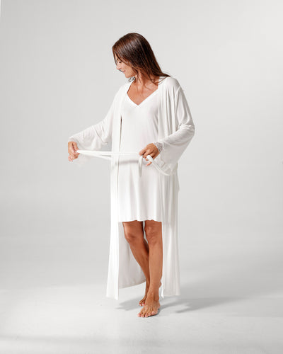 Pearl Design Stockholm Holiday Diana long Robe Off-white