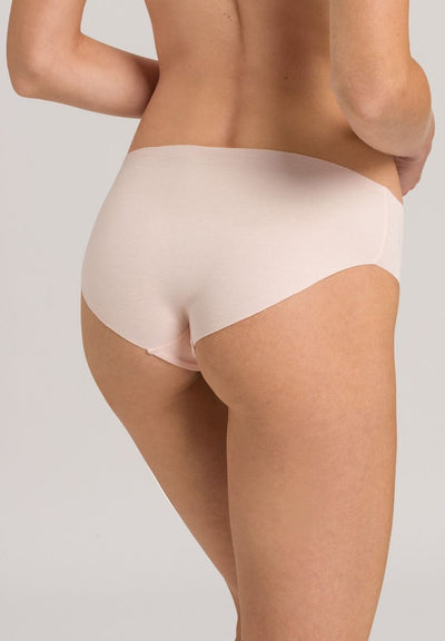 Hanro Invisible Cotton High Cut Brief Powder
