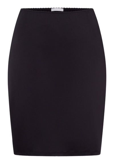 Hanro Satin Deluxe Half Slip Black