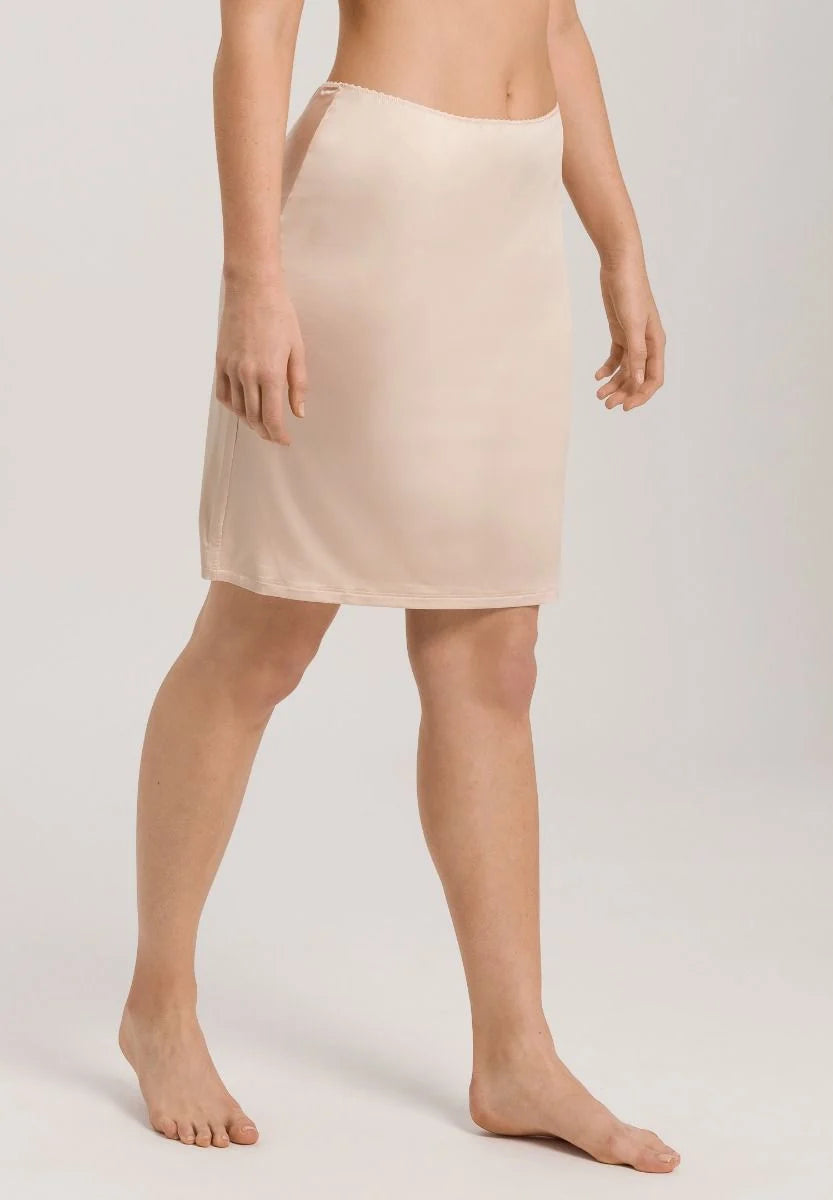 Hanro Satin Deluxe Half Slip Natural