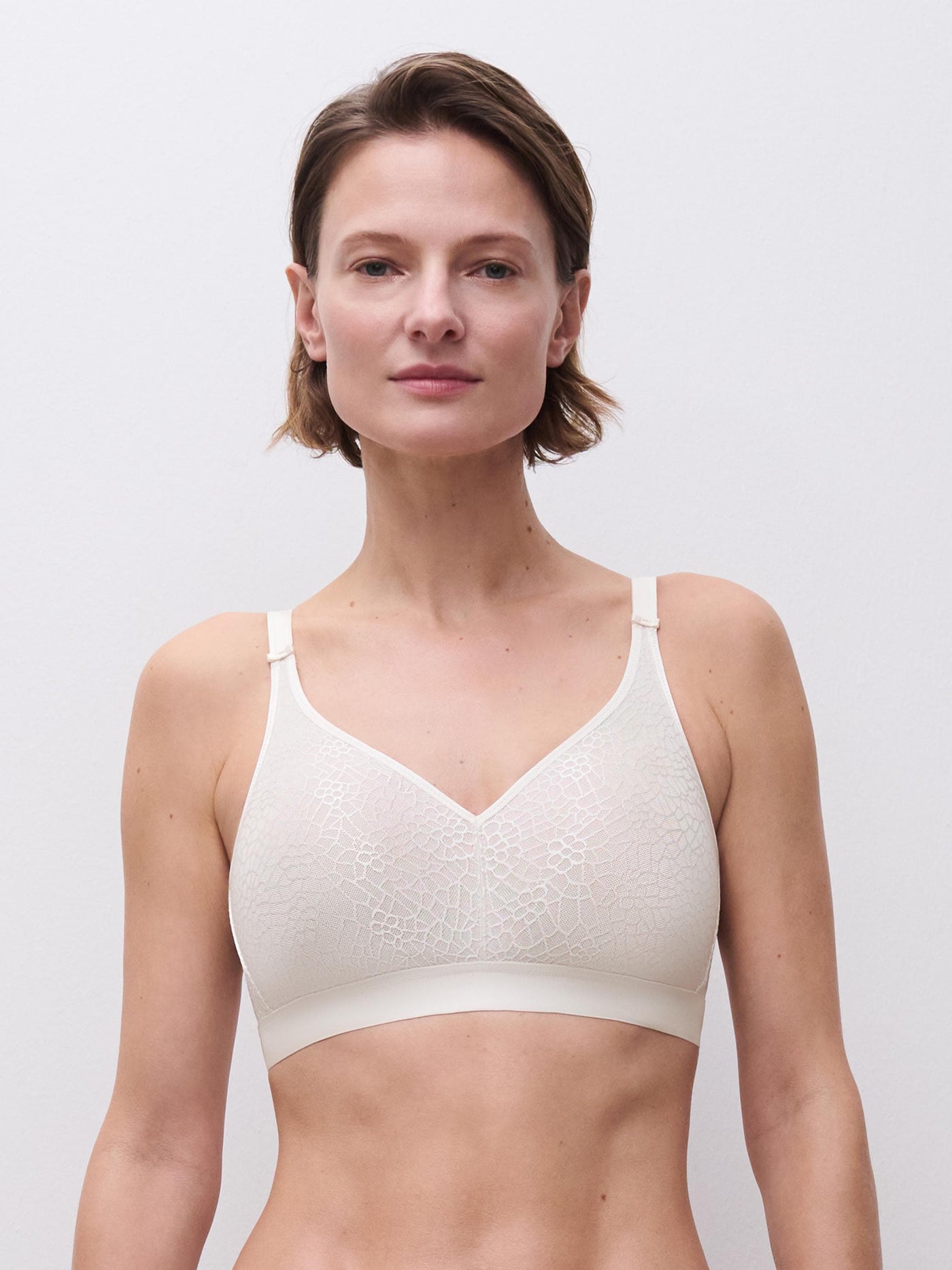 Chantelle MAGNIFIQUE WIREFREE SUPPORT BRA Ivory